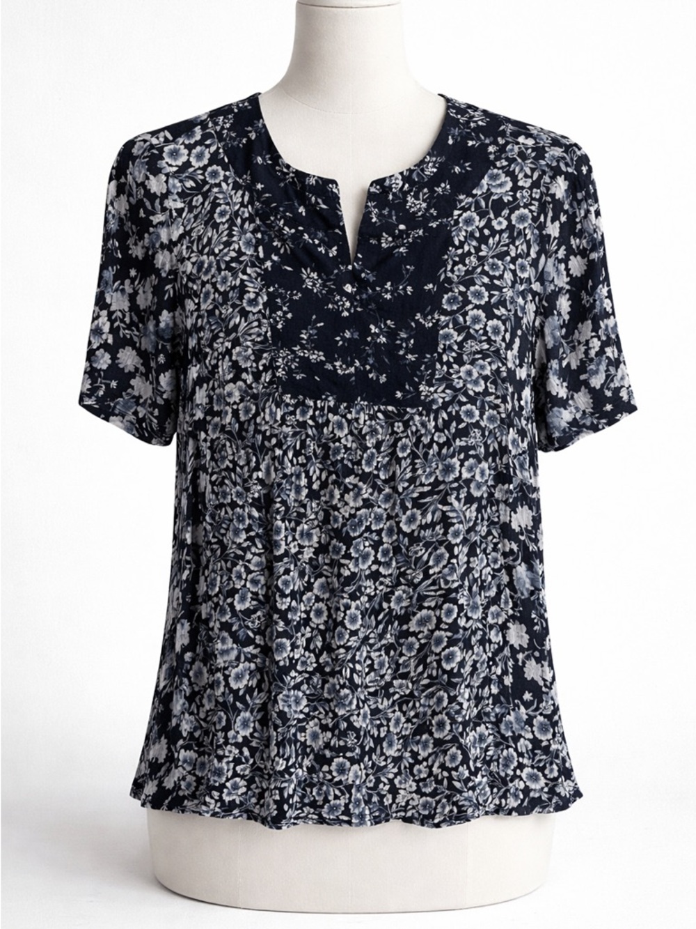 J. Jill Medium Navy Floral Blouse Short Sleeve Flowy Boho Top